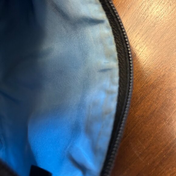 Coach Zip Wristlet Signature Patent Leather Small Black - Picture 9 of 13